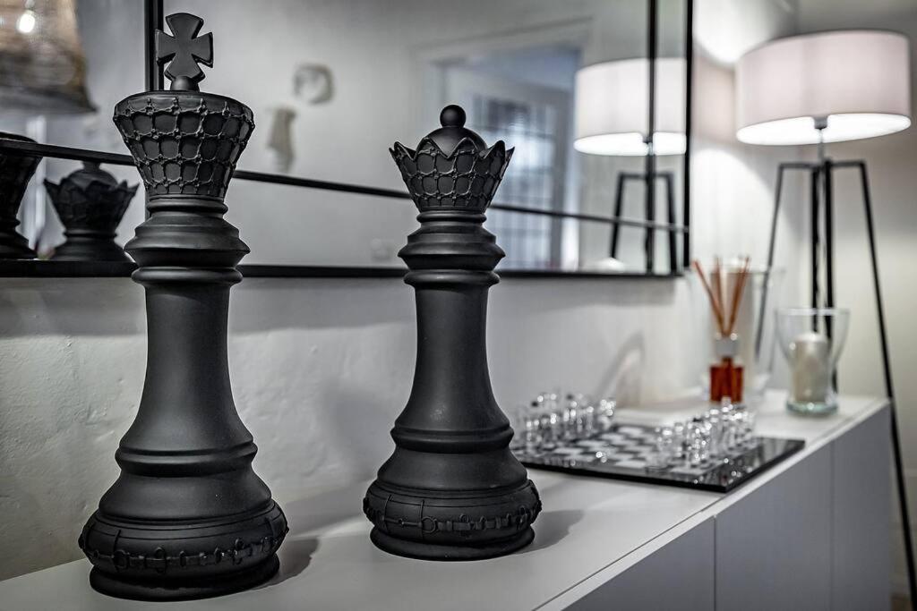 The Checkmate's House In * Florencia